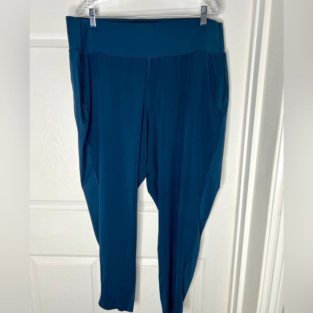 Athleta Stelar Tights Pants Sz 6t